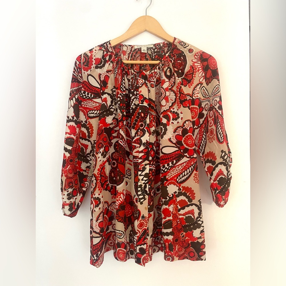 BANANA REPUBLIC 100% silk blouse paisley design red brown, Floral Top